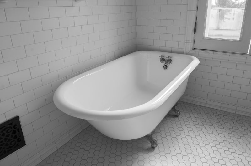 Vintage Bathtub Style